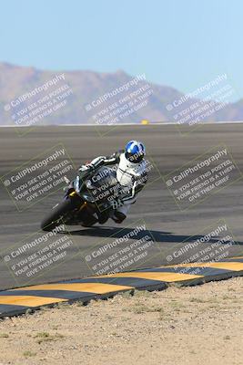 media/Nov-12-2023-SoCal Trackdays (Sun) [[5d1fba4e7d]]/Bowl (930am)/